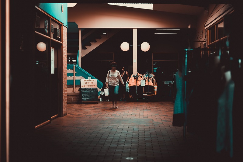 地下室潮濕怎么破？安詩曼除濕機來支招